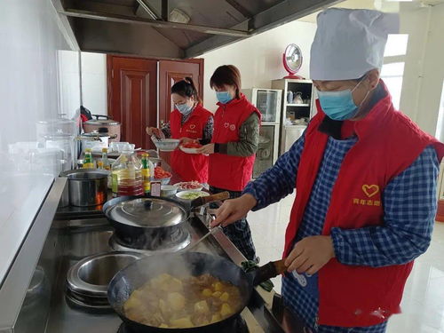 邢臺水產公司正餐服務志愿行 傳承雷鋒精神，溫暖社區餐桌